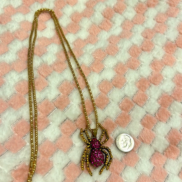 Spider Necklace - Picture 3 of 5